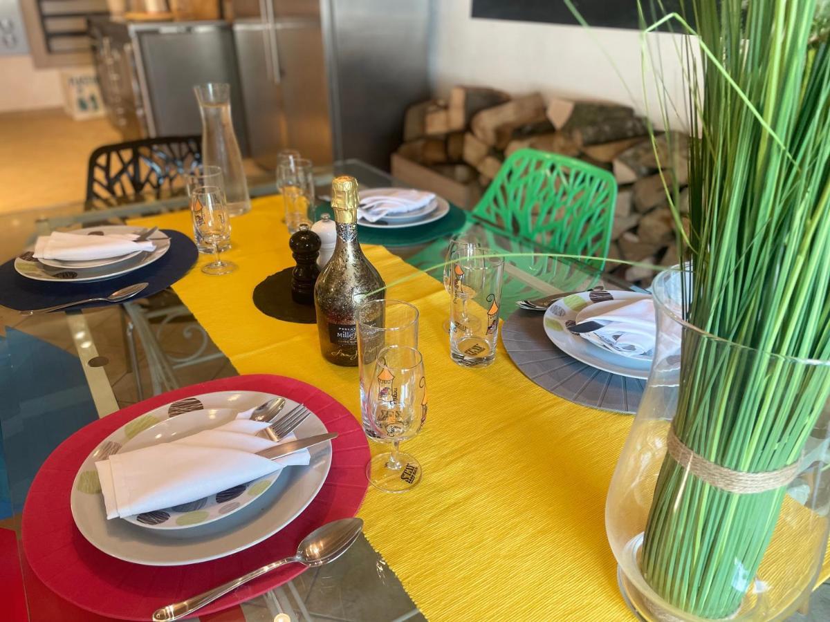 Chez Alain Prevu By Stay Swiss Porrentruy Esterno foto